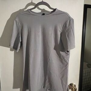 lululemon athletica Light Gray Short Sleeve Tee